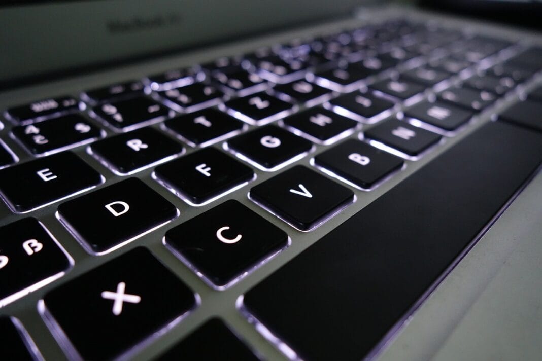 keyboard-2098301_1280